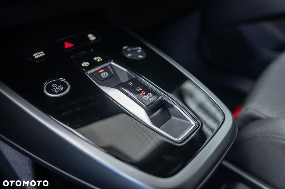 Audi Q4 e-tron - 20