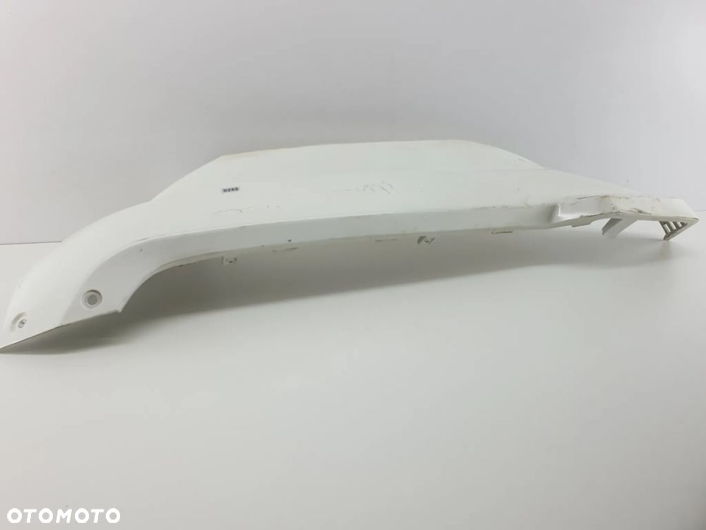 PLUG OWIEWKA DOLNA PRAWA OSLONA PEUGEOT E-VIVACITY - 12