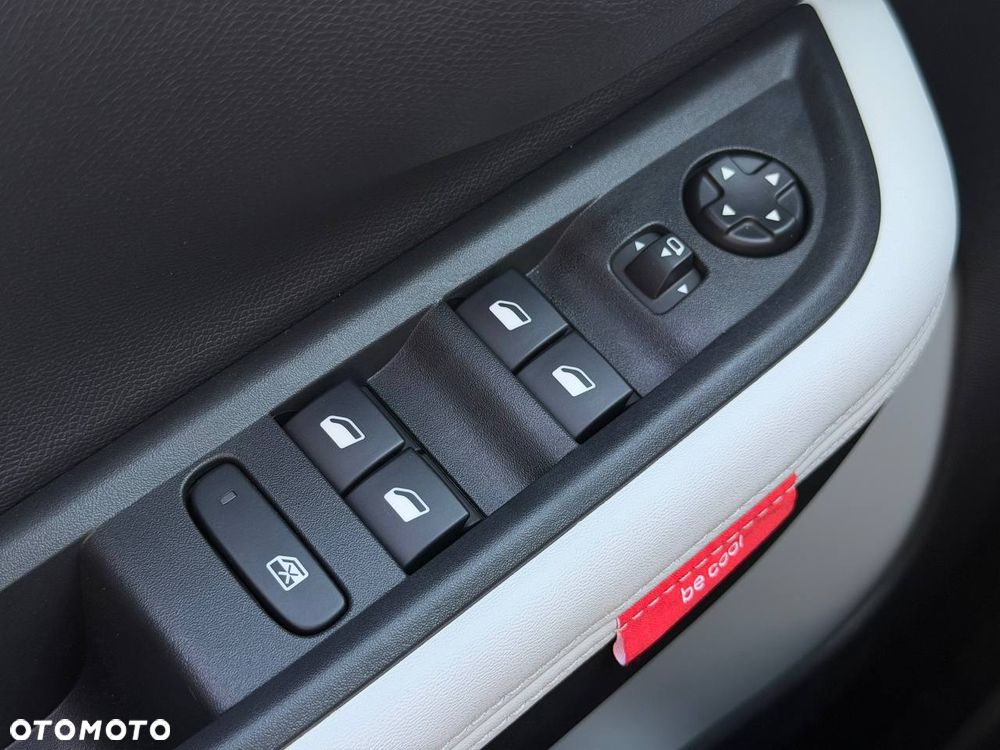 Citroën C3 Aircross 1.2 Turbo Plus S&S - 18