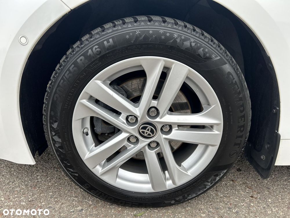 Toyota Corolla 2.0 Hybrid Comfort - 8