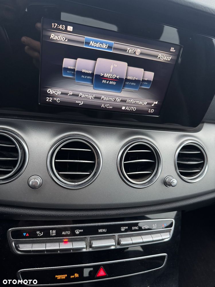 Mercedes-Benz Klasa E 200 d 9G-TRONIC Exclusive - 17