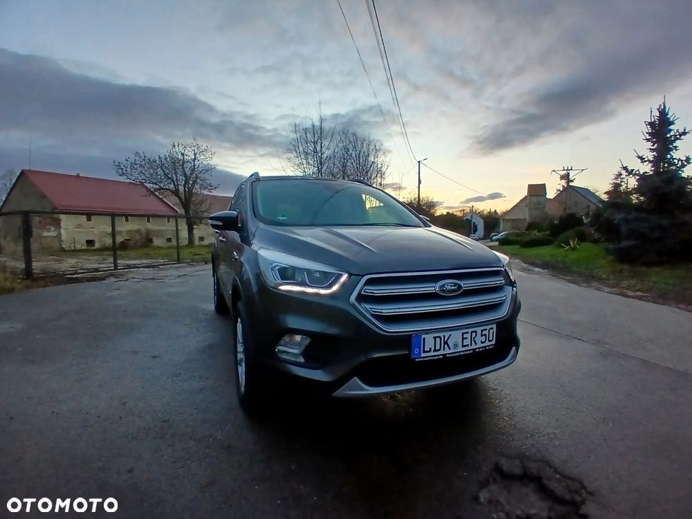 Ford Kuga 2.0 TDCi 4x4 Titanium - 1