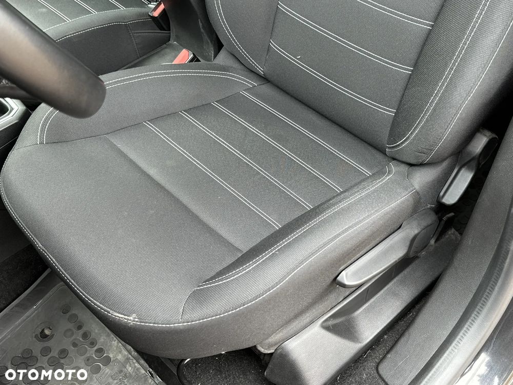 Dacia Jogger 1.0 TCe Comfort 7os - 13