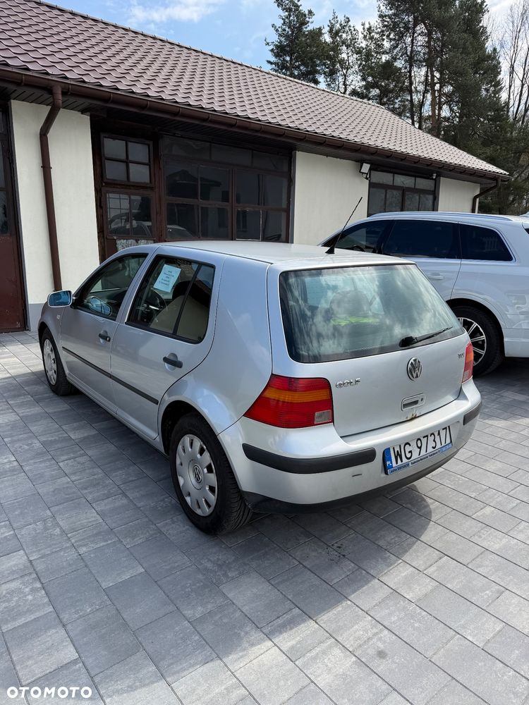 Volkswagen Golf 1.9 CL TDI - 3