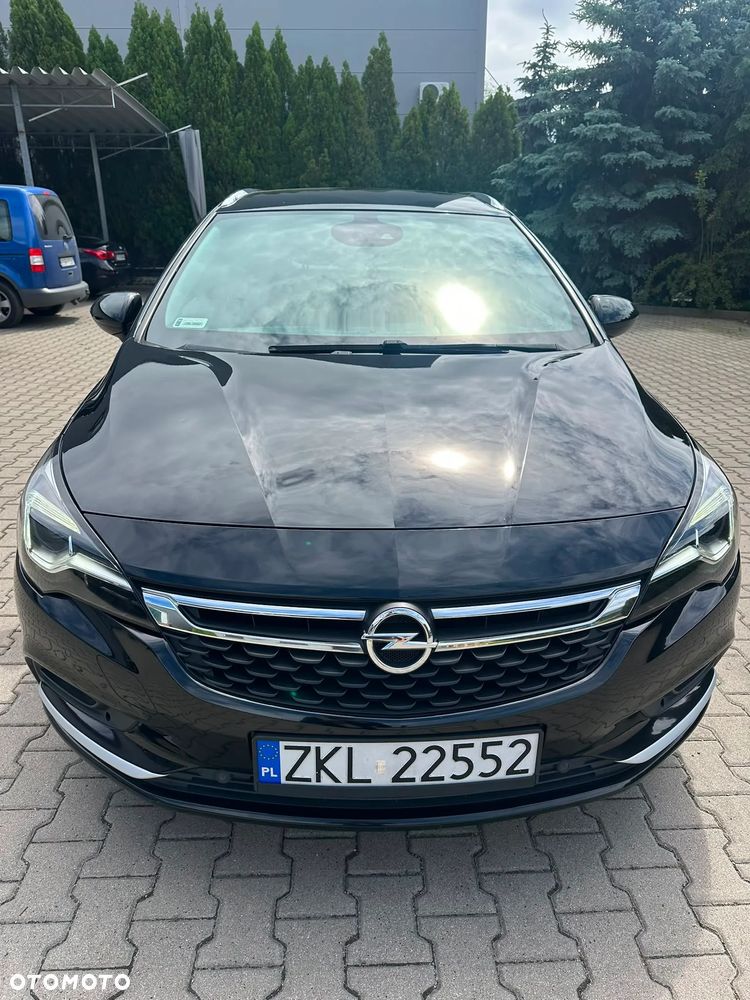 Opel Astra 1.4 T Elite - 11