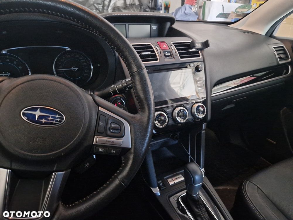 Subaru Forester 2.0 XT Platinum Lineartronic - 5