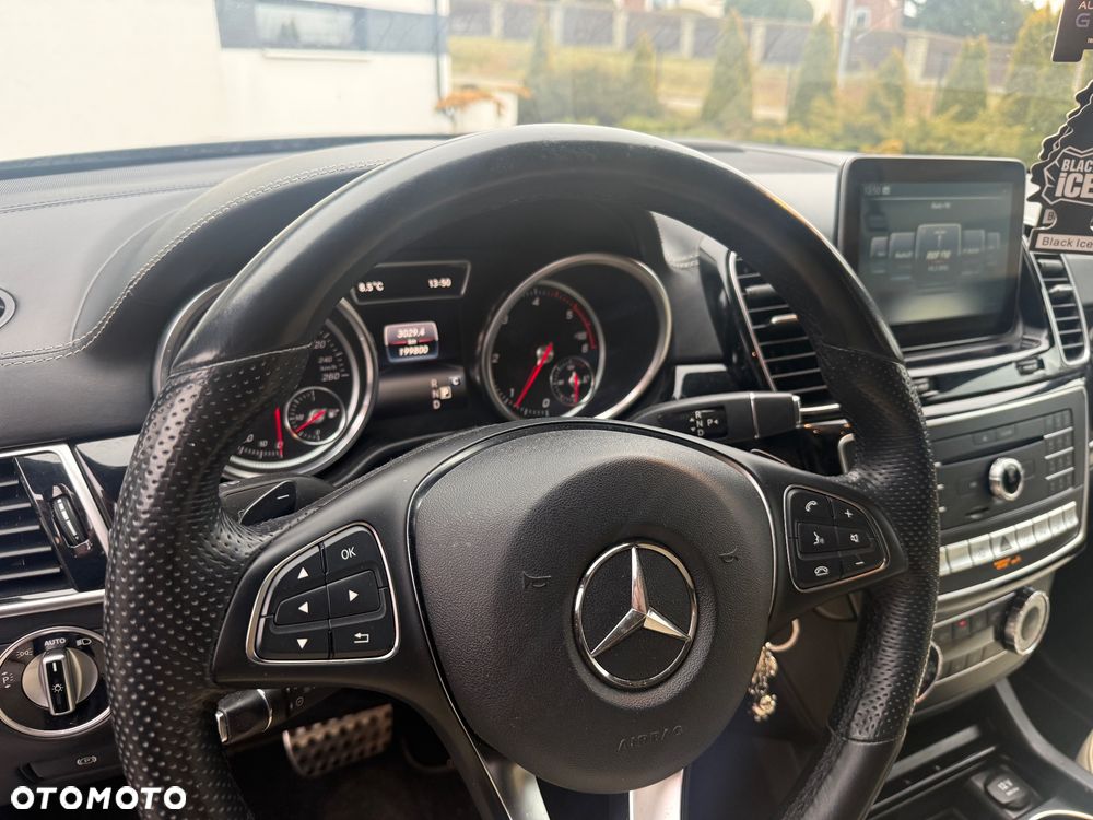 Mercedes-Benz GLE - 9