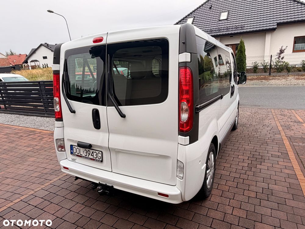 Renault Trafic - 12