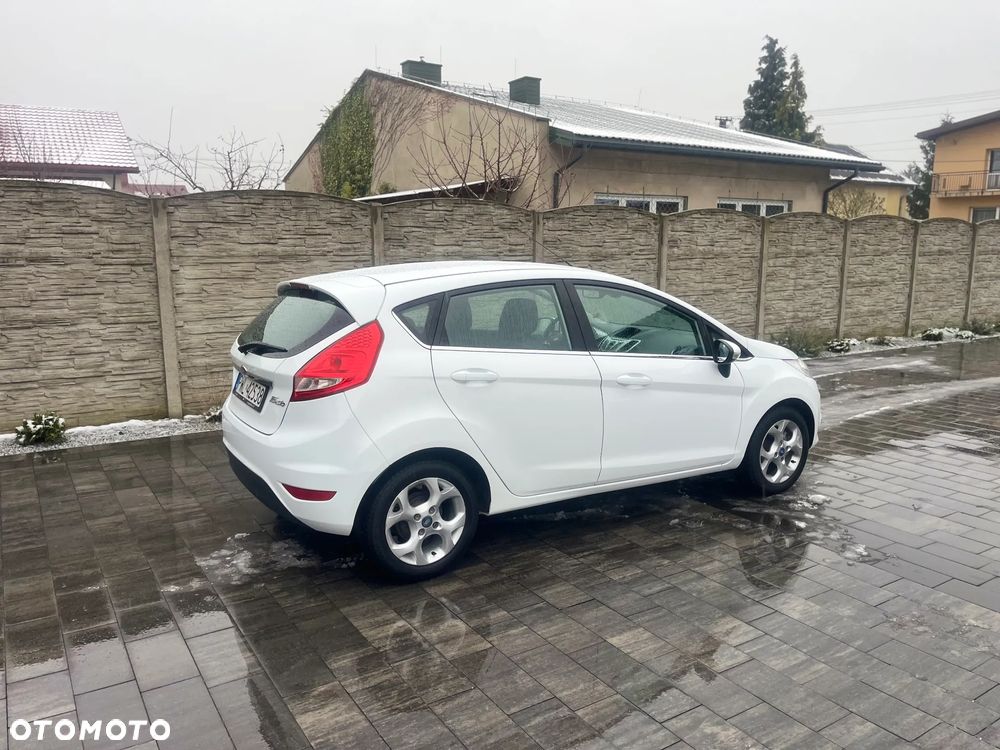 Ford Fiesta 1.25 Champions Edition - 9