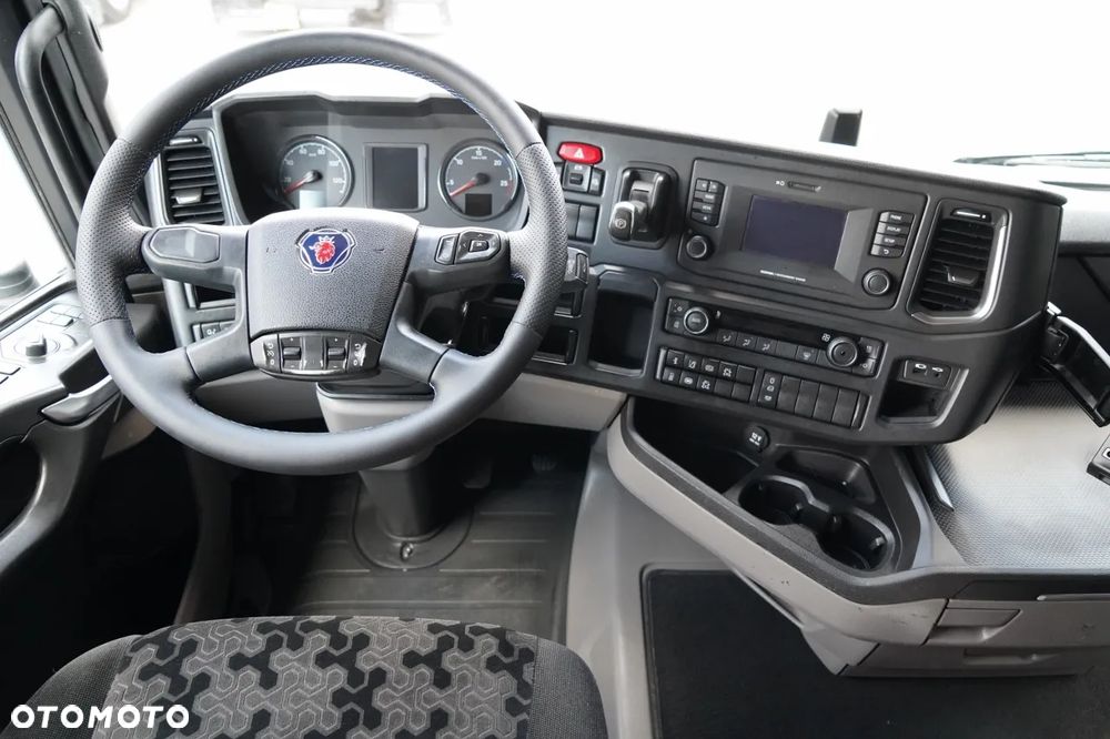 Scania R 450 / RETARDER / KLIMA POSTOJOWA / ALUFELGI / OPONY 100% / / EURO 6 - 26