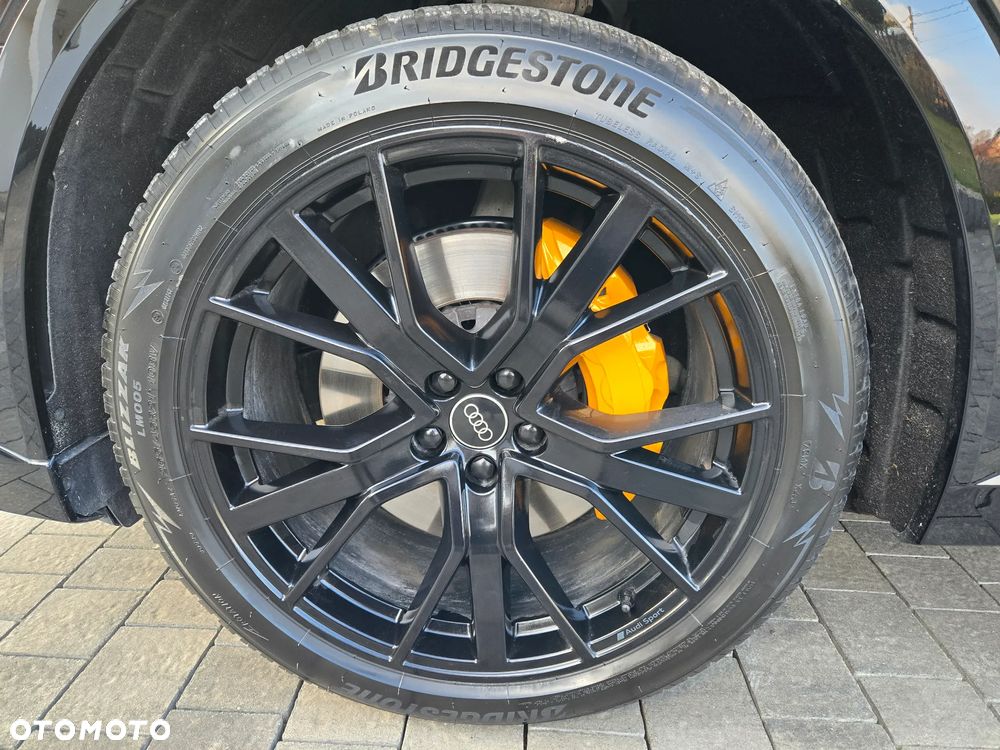 Audi e-tron 55 Quattro S Line - 26