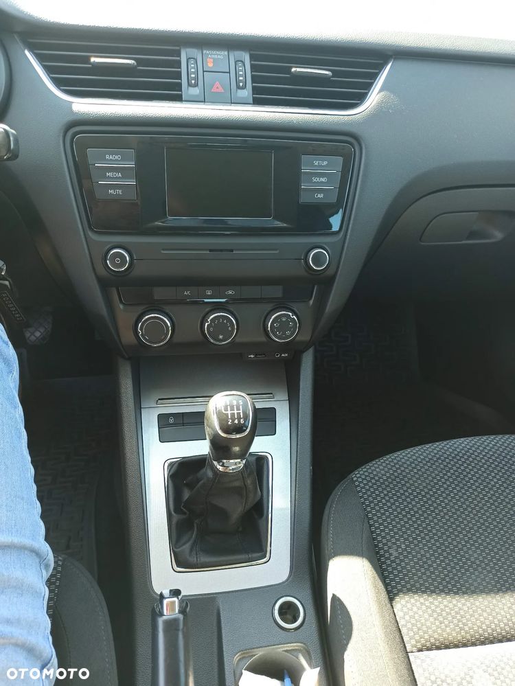 Skoda Octavia 2.0 TDI Edition - 4