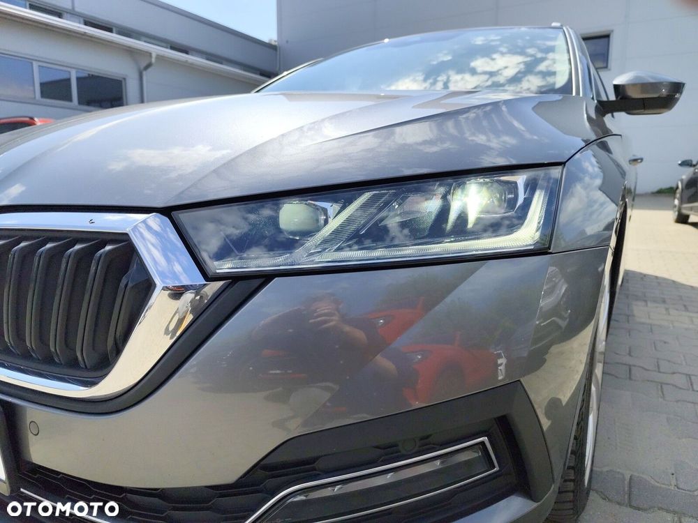 Skoda Octavia 2.0 TDI Style DSG - 35