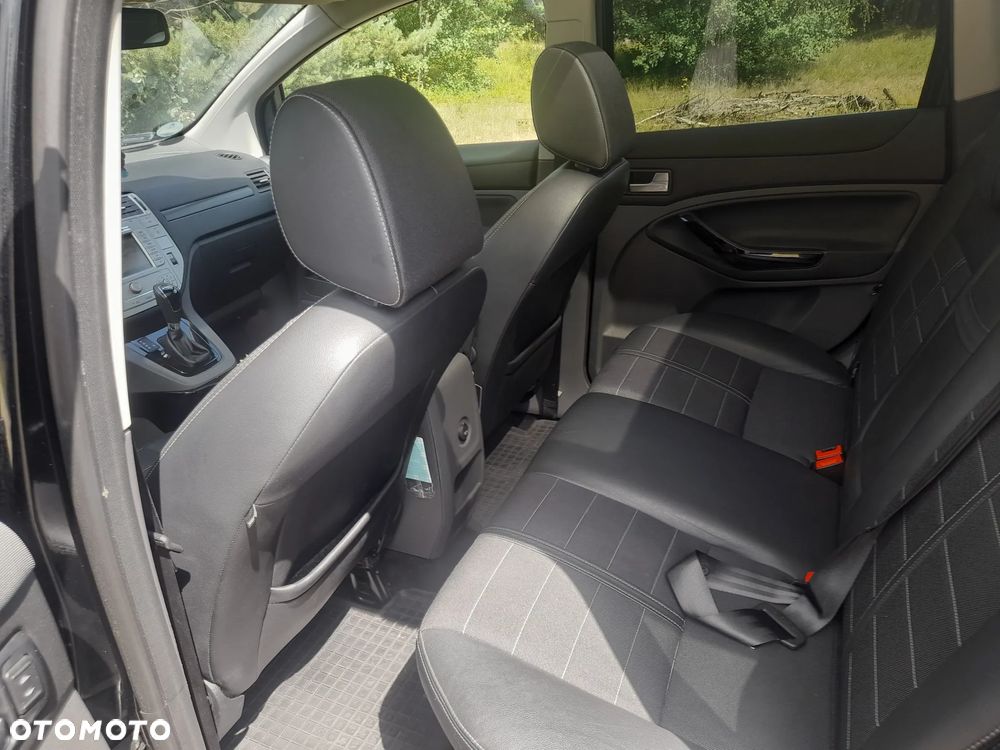 Ford Kuga 2.0 TDCi 4x4 Titanium - 11