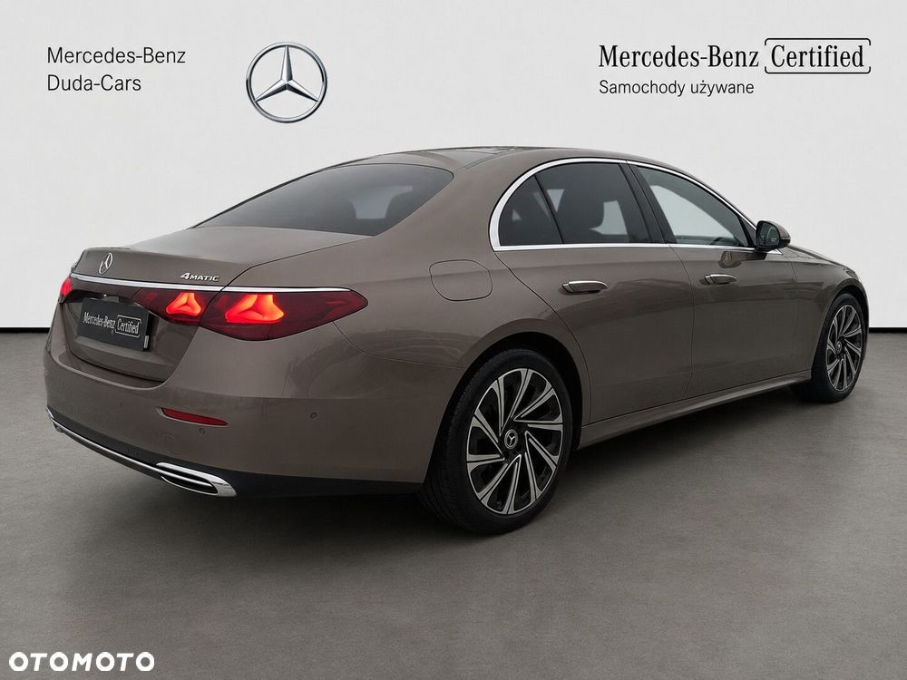 Mercedes-Benz Klasa E - 7