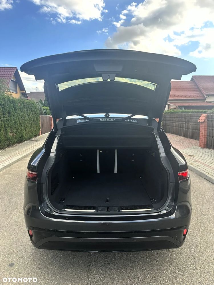 Jaguar F-Pace - 8