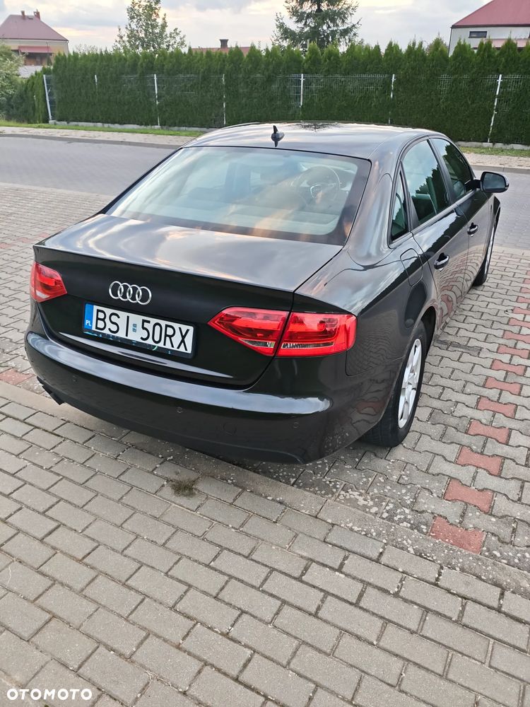 Audi A4 Limousine - 7