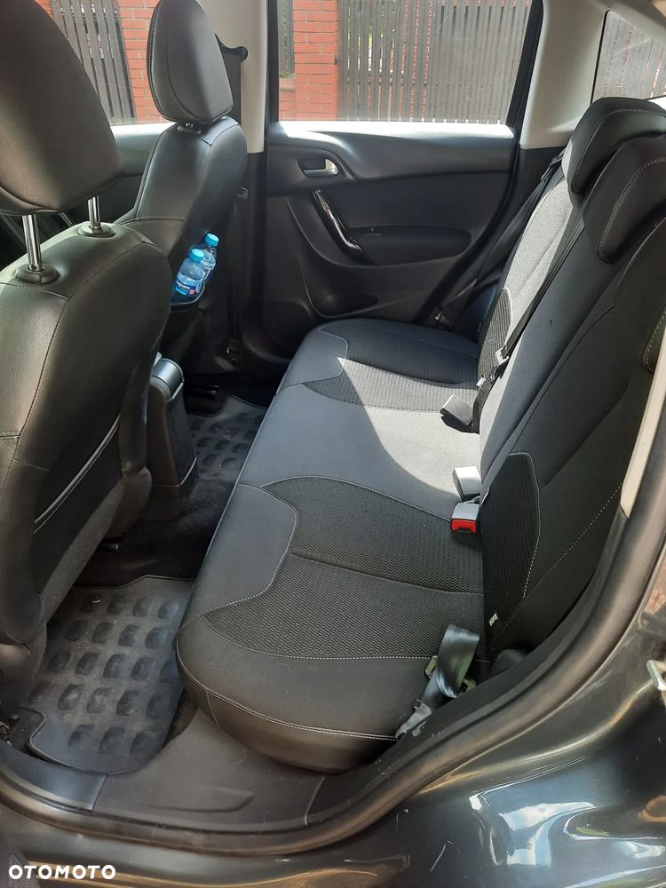 Citroën C3 1.2 PureTech Exclusive - 7