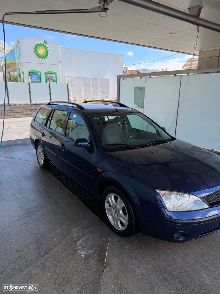 Ford Mondeo 2.0 TDdi Ghia - 1