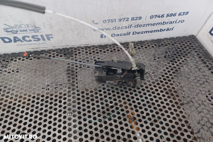BROASCA STANGA FATA - DJ24414116 Opel Zafira B  [din 2005 pana  2010] seria - 2
