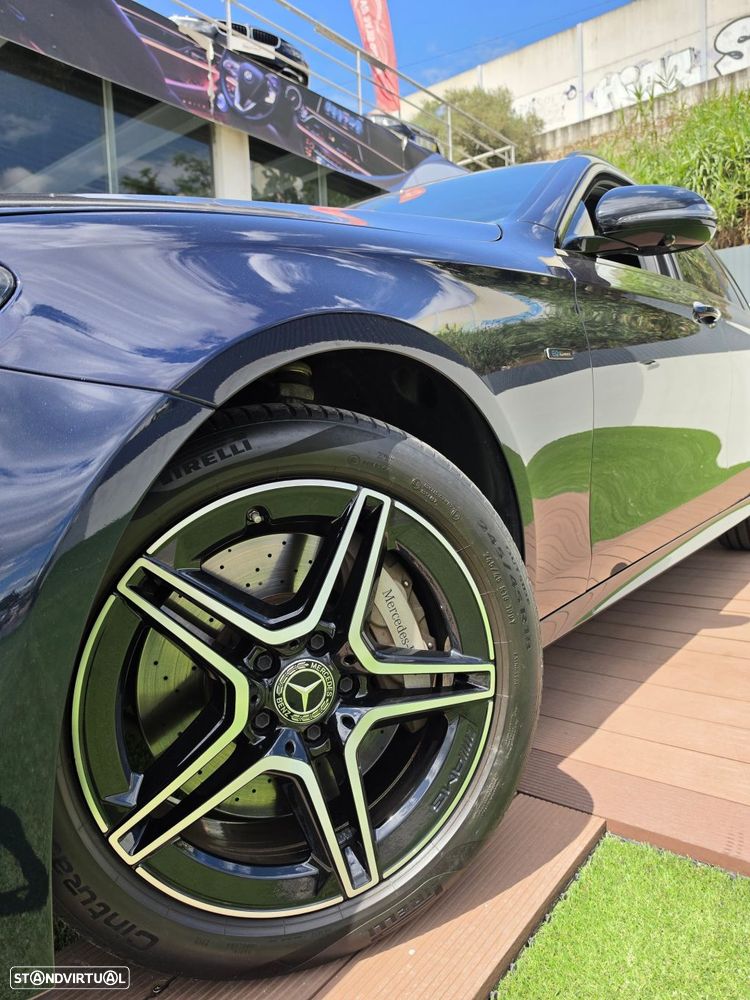 Mercedes-Benz E 300 de AMG Line 4Matic - 6