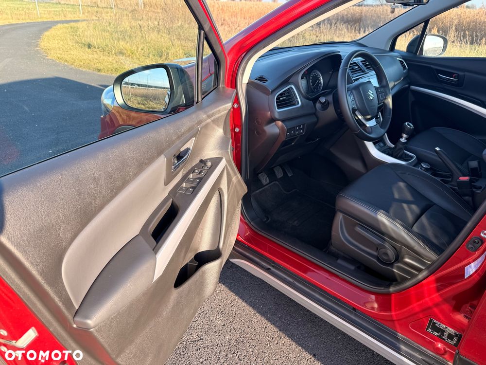 Suzuki SX4 S-Cross - 24