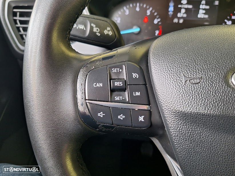 Ford Focus 1.0 EcoBoost MHEV Connected - 14