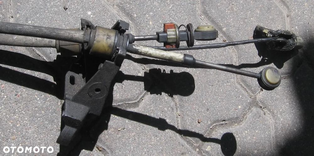 lewarek wybierak PEUGEOT 407 2.0 HDI - 4