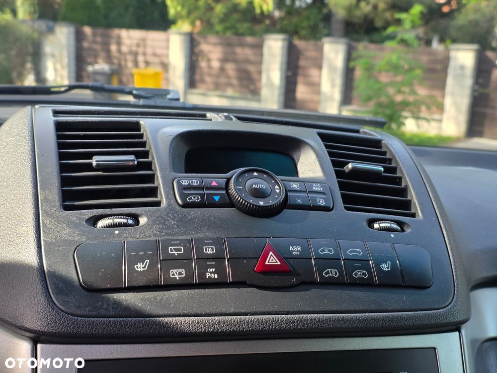 Mercedes-Benz Viano - 18