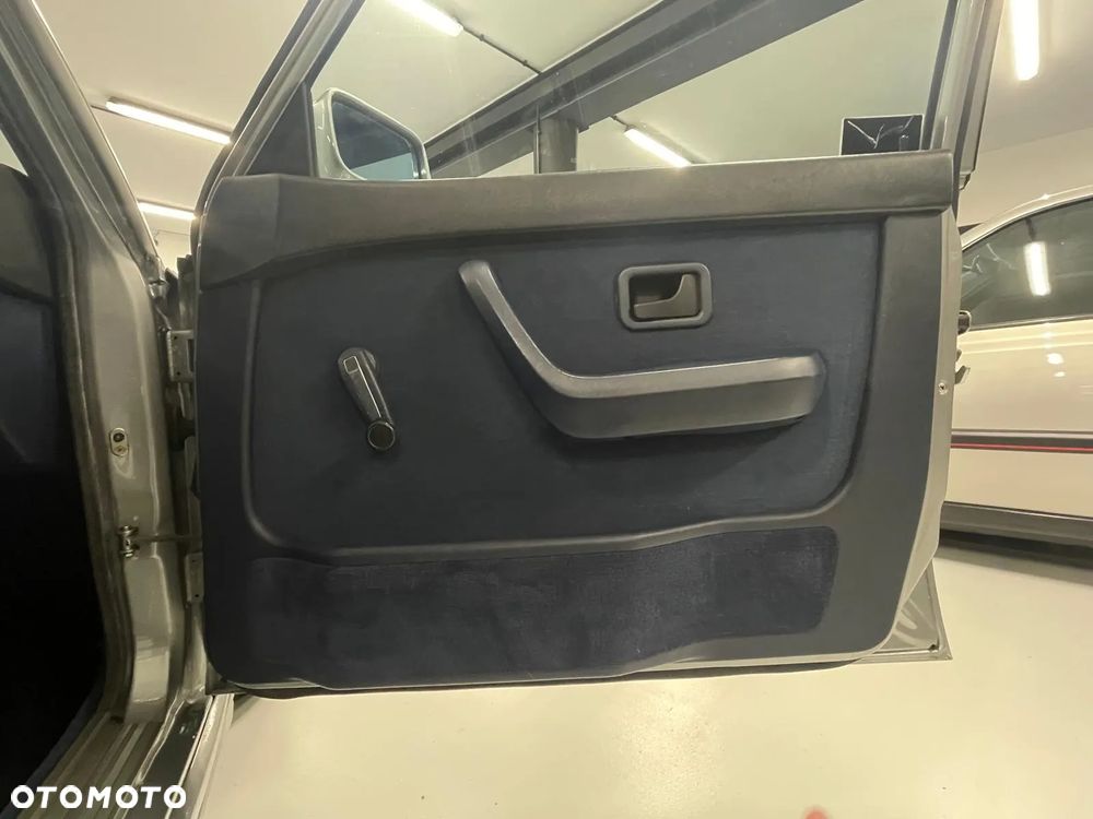 BMW Seria 5 M535 i - 35