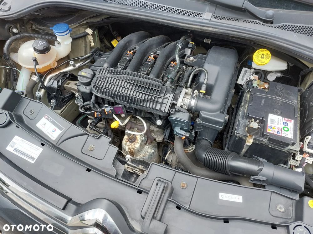 Citroën C3 Pure Tech 82 FEEL - 18