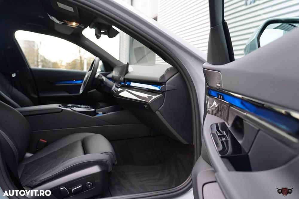 BMW Seria 5 520d xDrive Aut. - 17