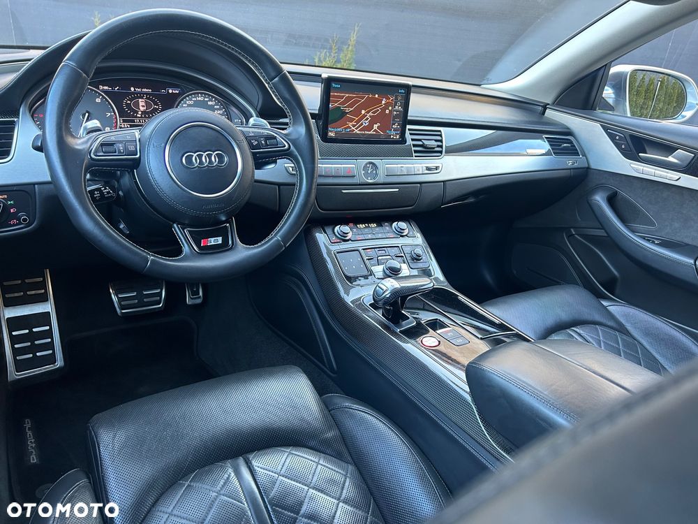 Audi S8 Plus 4.0 TFSI Quattro - 28
