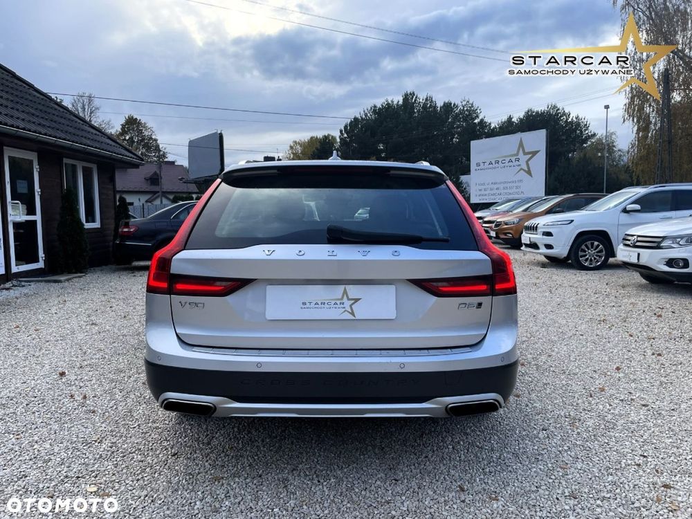 Volvo V90 Cross Country - 6