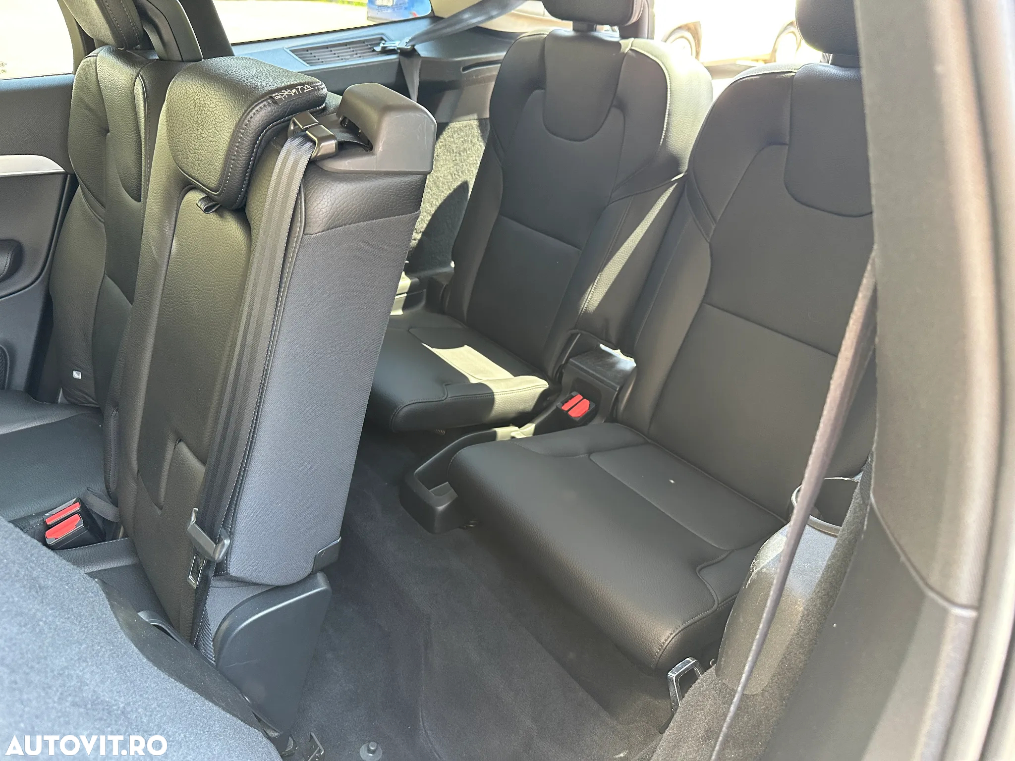 Volvo XC 90 D5 AWD Geartronic Momentum - 20