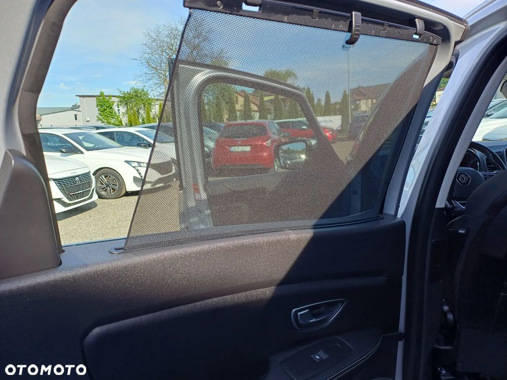 Renault Grand Scenic - 18