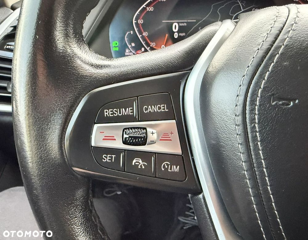 BMW X5 xDrive25d - 26