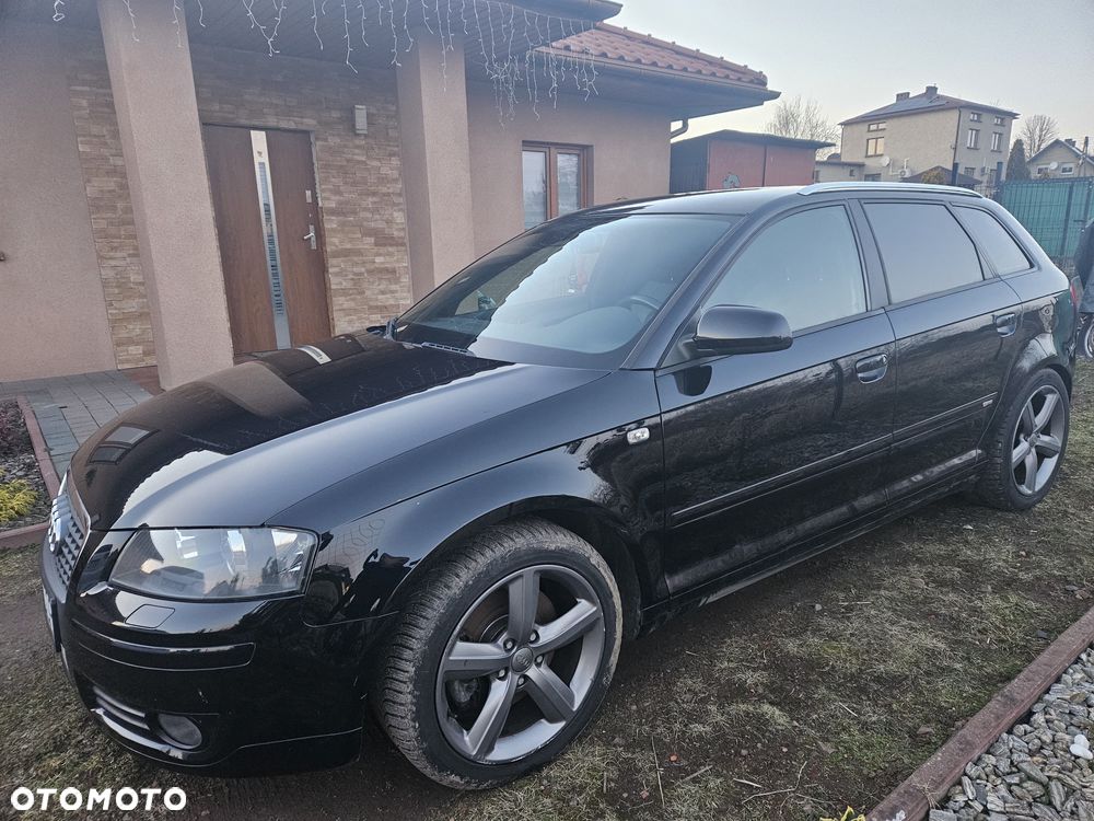 Audi A3 Sportback 2.0 TDI DPF Quattro Attraction - 3