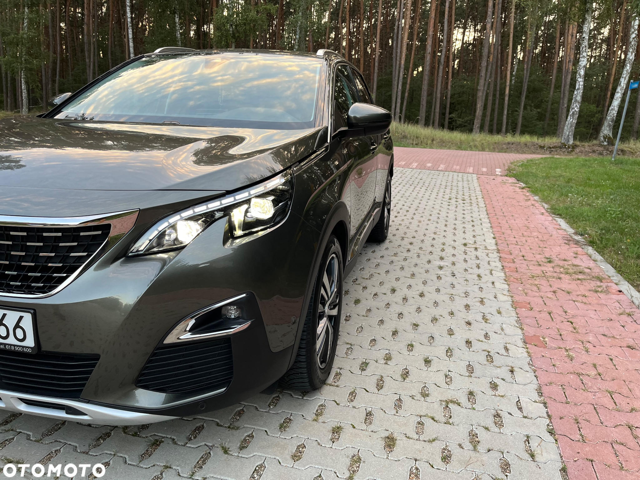 Peugeot 3008 1.2 PureTech Allure Pack S&S - 10