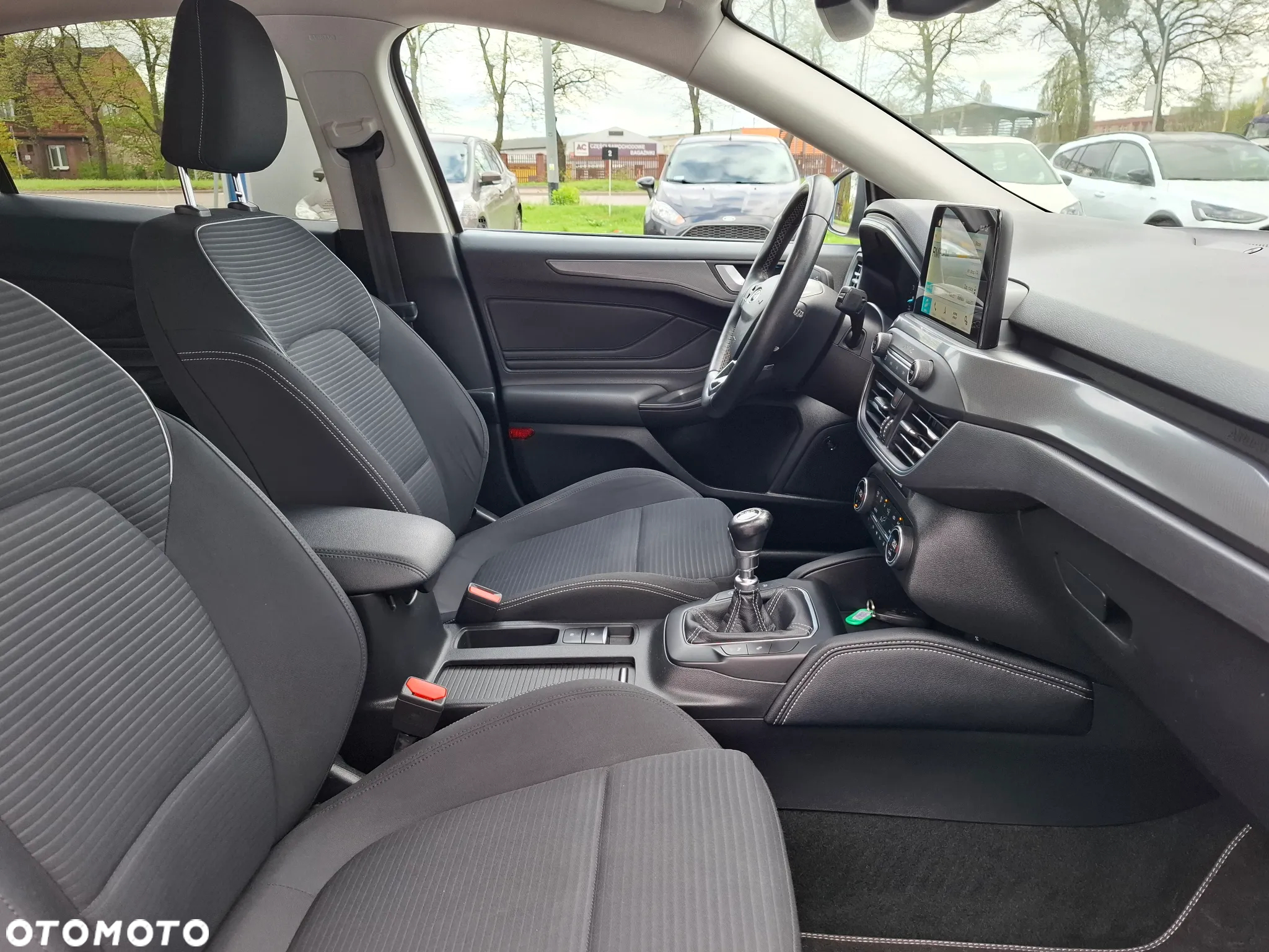 Ford Focus 1.0 EcoBoost Titanium ASS - 8