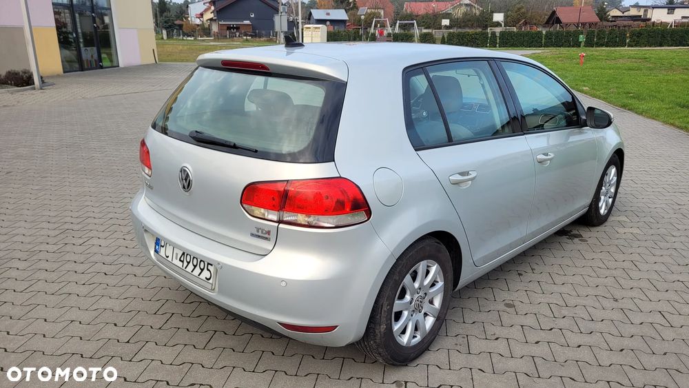 Volkswagen Golf 1.6 TDI DPF BlueMotion - 5