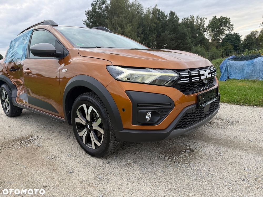Dacia Sandero Stepway TCe 110 ULTIMATE - 8