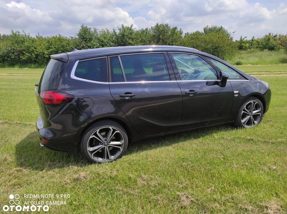 Opel Zafira Tourer 2.0 BITurbo CDTI Start/Stop Innovation - 2