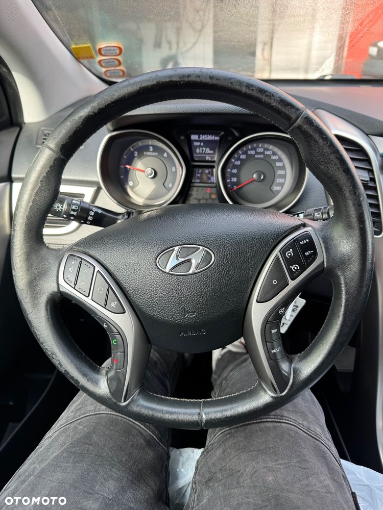 Hyundai i30 - 26
