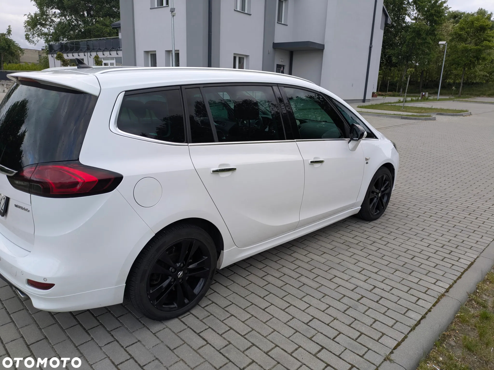Opel Zafira Tourer 2.0 BITurbo CDTI Start/Stop Sport - 4