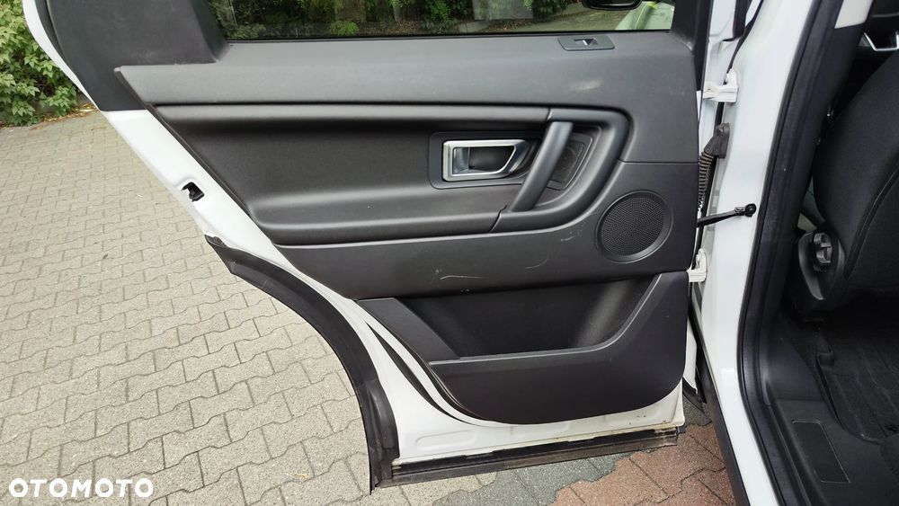 Land Rover Discovery Sport 2.0 eD4 Pure - 24