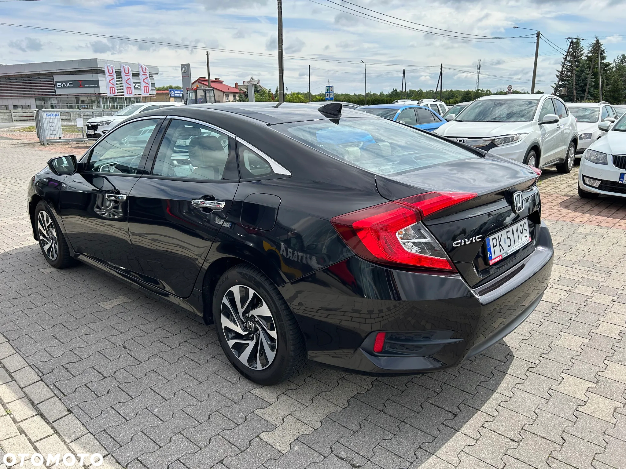 Honda Civic 1.5 i-VTEC Turbo Executive - 4