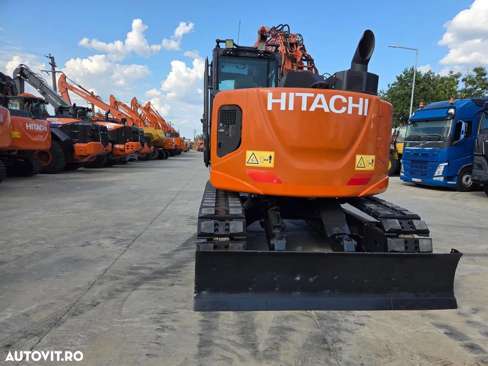 Hitachi ZX135US-6, 16t,2019, 3.736h, ROTIRE IN GABARIT, LAMA, 2 inst hidr pe brate, PADURI NOI, consum mediu 9,5l/h, Gresare automata, CUPLA RAPIDA +CUPE EXCARE+Cupa taluz, latime 2,5m, Camere spate si laterale, posibil leasing 3 ani, PROMOTIE 86.900 EUR+Tva - 5