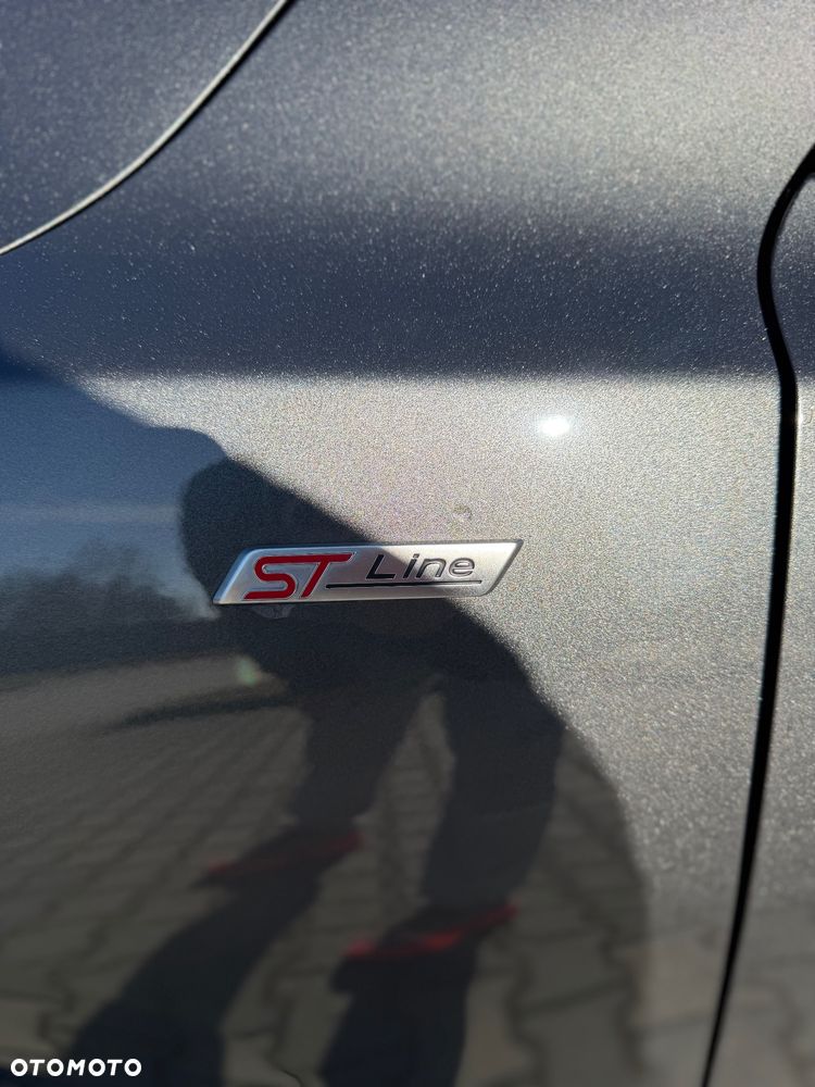 Ford Focus 1.0 EcoBoost mHEV ST-Line Design - 4