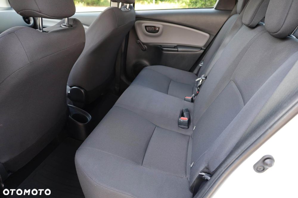 Toyota Yaris 1.5 Active - 26